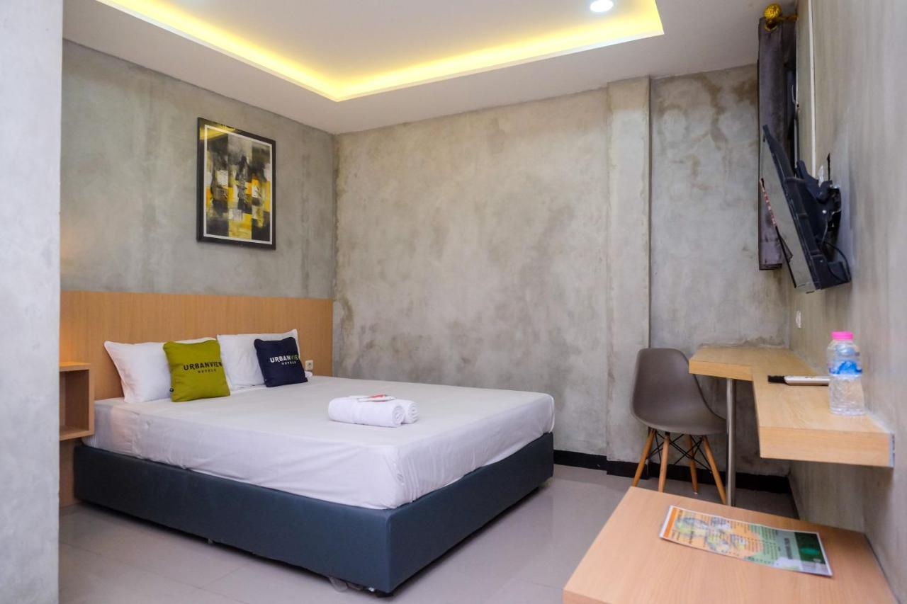 Urbanview Hotel Syariah Artamara Tegal By Reddoorz Exterior photo