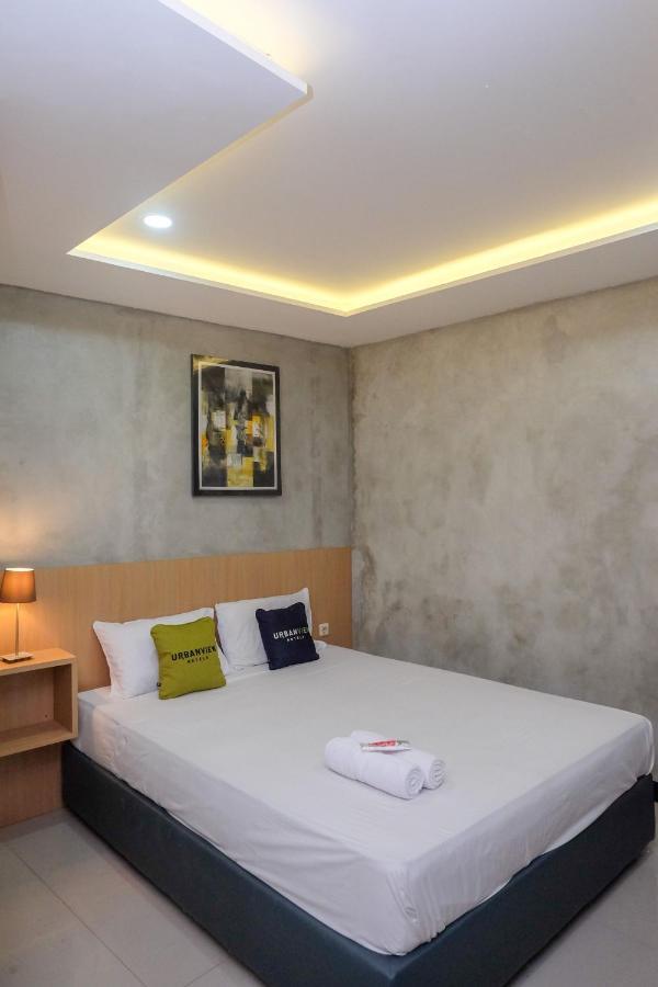 Urbanview Hotel Syariah Artamara Tegal By Reddoorz Exterior photo
