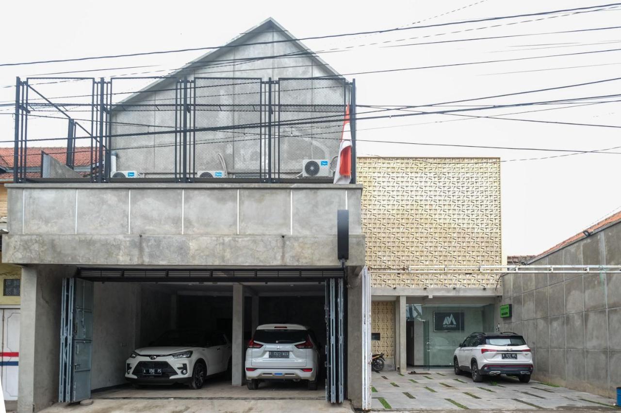 Urbanview Hotel Syariah Artamara Tegal By Reddoorz Exterior photo